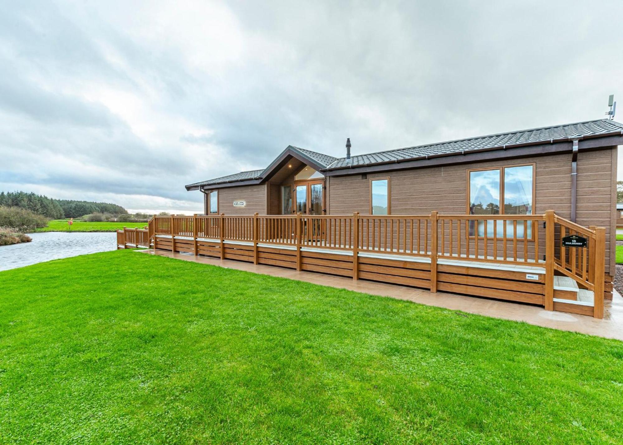 Westlands Country Park Hotel Annan Esterno foto